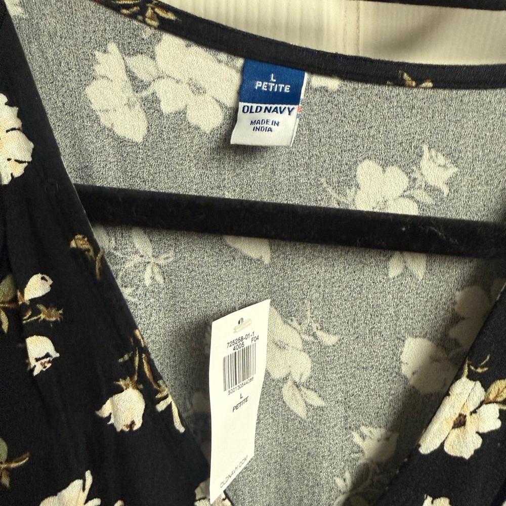 Old Navy Black Dress with White Floral Design - Picture 3 of 5
